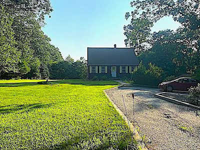 391 Cooper Hill Rd Burrillville, RI 02839