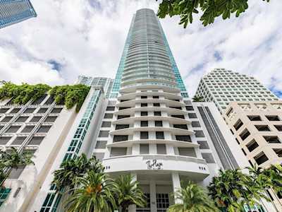 950 Brickell Bay Dr #3205 Miami, FL 33131