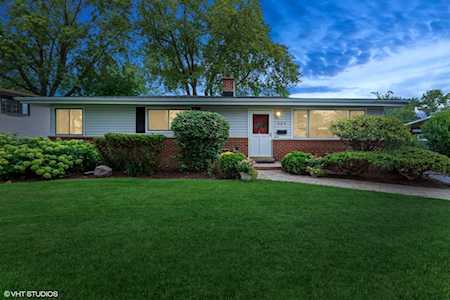 606 E Greenwood Dr Mount Prospect, IL 60056