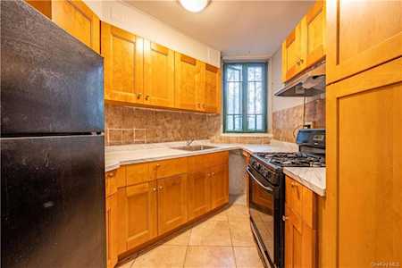 1558 Unionport Rd #TD Bronx, NY 10462