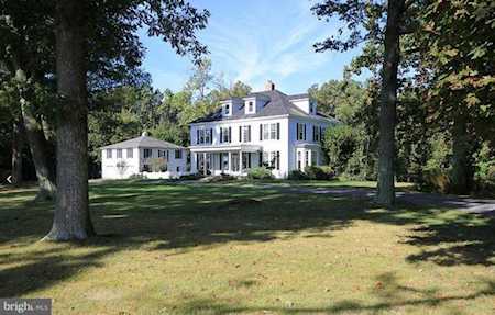 20720 Beallsville Rd Dickerson, MD 20842