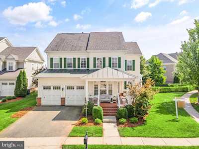 10909 Coleman Rector Ct Bristow, VA 20136