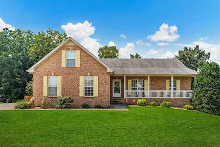 301 Janet Dr Pleasant View, TN 37146