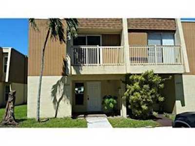 Address Withheld Hollywood, FL 33024