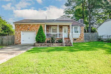 152 Grace Dr Newport News, VA 23602