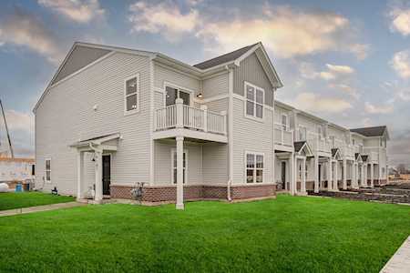 4283 Chelsea Manor Circle Aurora, IL 60504