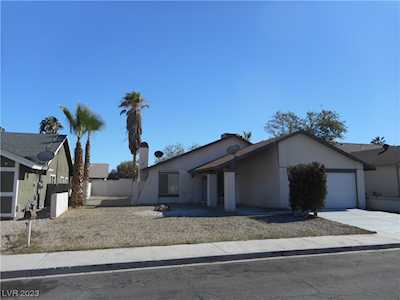6005 Morro Bay Ave Las Vegas, NV 89108