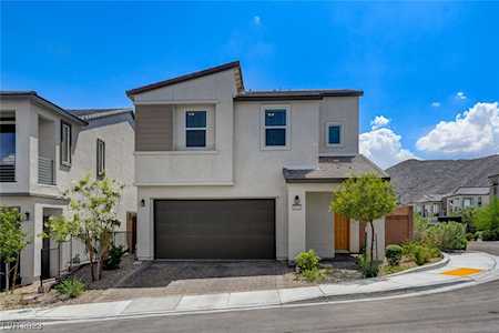 10831 Far Country Ave Las Vegas, NV 89129