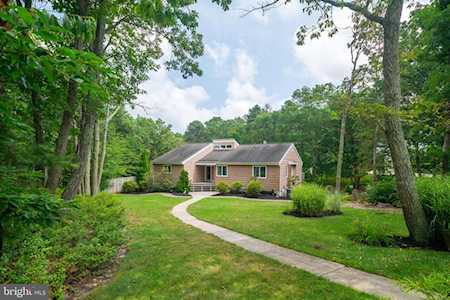 14 Kritter Ct Manahawkin, NJ 08050