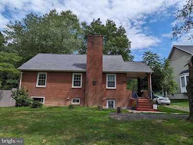 4101 Woodland Rd Annandale, VA 22003