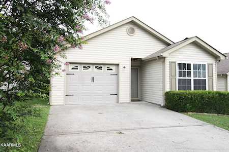 1529 Sails Way Knoxville, TN 37932