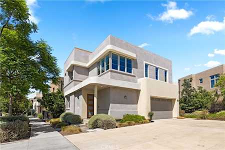 818 Beacon Irvine, CA 92618