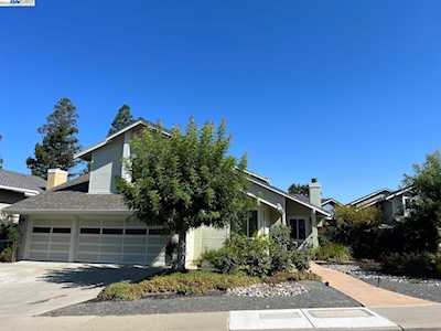 3245 Chardonnay Pl Pleasanton, CA 94566