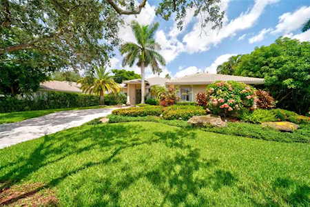 12041 NW 10th St Coral Springs, FL 33071