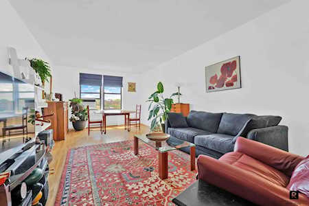100 Ocean Parkway #6-L Brooklyn, NY 11218
