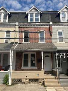 1033 West Court St Allentown, PA 18101