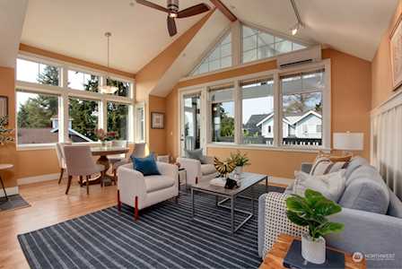 120 Halls Brothers Loop #302 Bainbridge Island, WA 98110