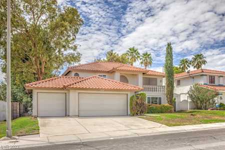 8905 Scenic Harbor Dr Las Vegas, NV 89117