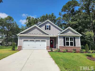 454 Whistle Post Drive Selma, NC 27576