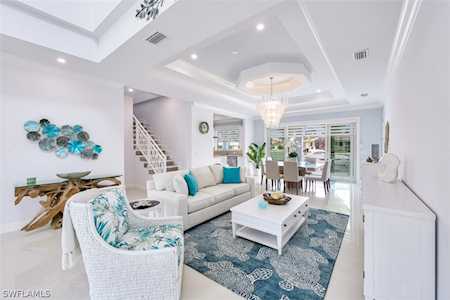 31 Manor Ter Marco Island, FL 34145