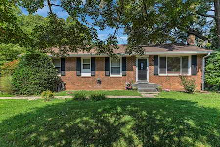 1010 Greenwood Ln White House, TN 37188