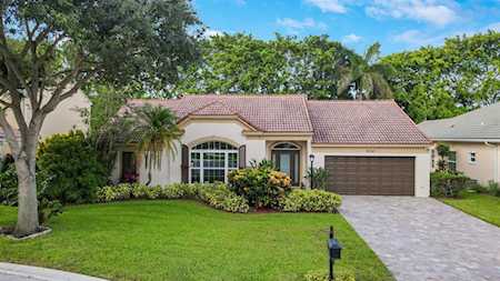 10261 Hunt Club Lane Palm Beach Gardens, FL 33418