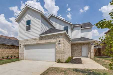 2233 Diamond Drive Grand Prairie, TX 75051