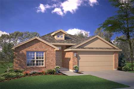 9705 FALLSTON Drive Fort Worth, TX 76108