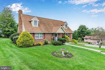 120 Barbara Ln Harrisburg, PA 17112
