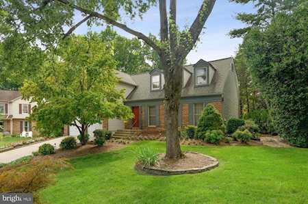 6 Symphony Woods Ct Silver Spring, MD 20901