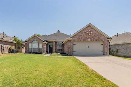 7705 Kittery Lane Arlington, TX 76002