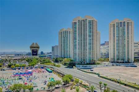 222 Karen Ave #1004 Las Vegas, NV 89109