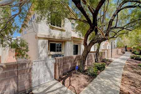 2917 Paradise Hill Ct North Las Vegas, NV 89031