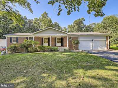 9858 Helmwood Ct Ellicott City, MD 21042