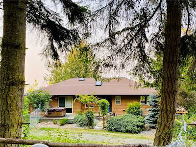 733 Vista Del Mar Sequim, WA 98382