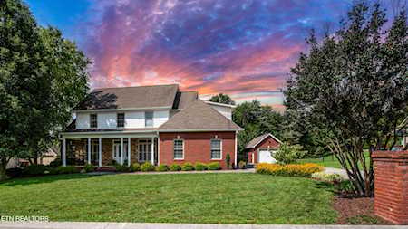 1823 Clingman View Dr Alcoa, TN 37701