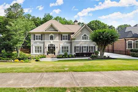 9350 Nesbit Lakes Drive Alpharetta, GA 30022