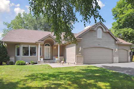 10125 Juniper Lane Eden Prairie, MN 55347