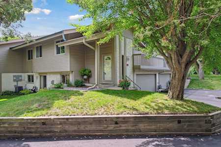9507 Hartford Circle Eden Prairie, MN 55347