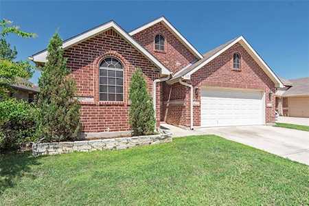 1109 Atlanta Drive Denton, TX 76208