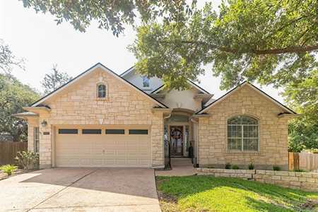 2703 Michelle Lynne CV Round Rock, TX 78681