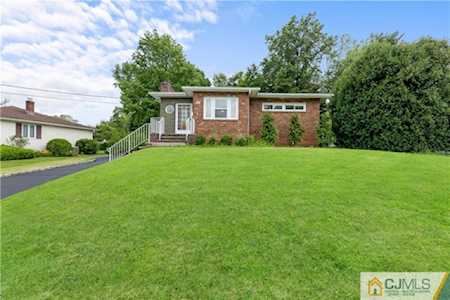 37 Oxford Road Colonia, NJ 07067