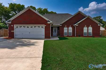 122 Danika Drive Huntsville, AL 35806