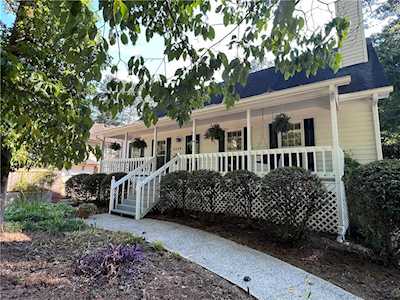4146 Westerleigh Court Peachtree Corners, GA 30092