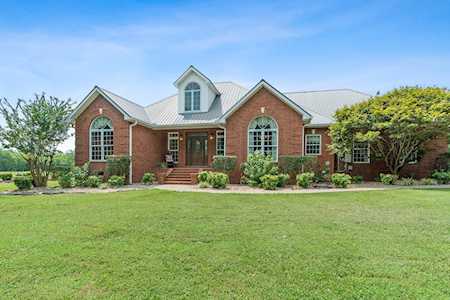 775 Pepper Hill Rd Bell Buckle, TN 37020