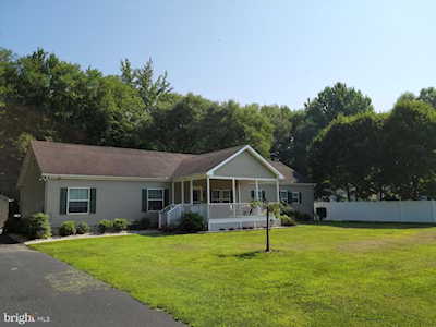 2606 Old County Rd Newark, DE 19702