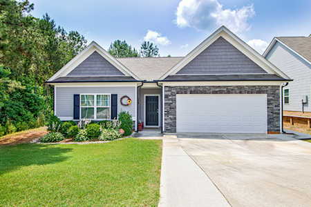 5 Hill Top Cir Grantville, GA 30220