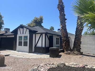 1892 N Ellis Street Chandler, AZ 85224