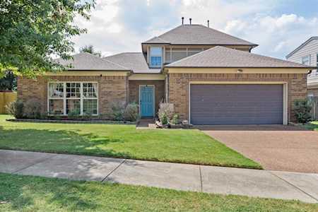 8819 Stony Glen Dr Bartlett, TN 38133