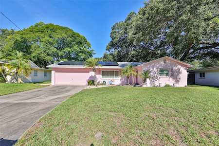 1318 S Hillcrest Ave Clearwater, FL 33756
